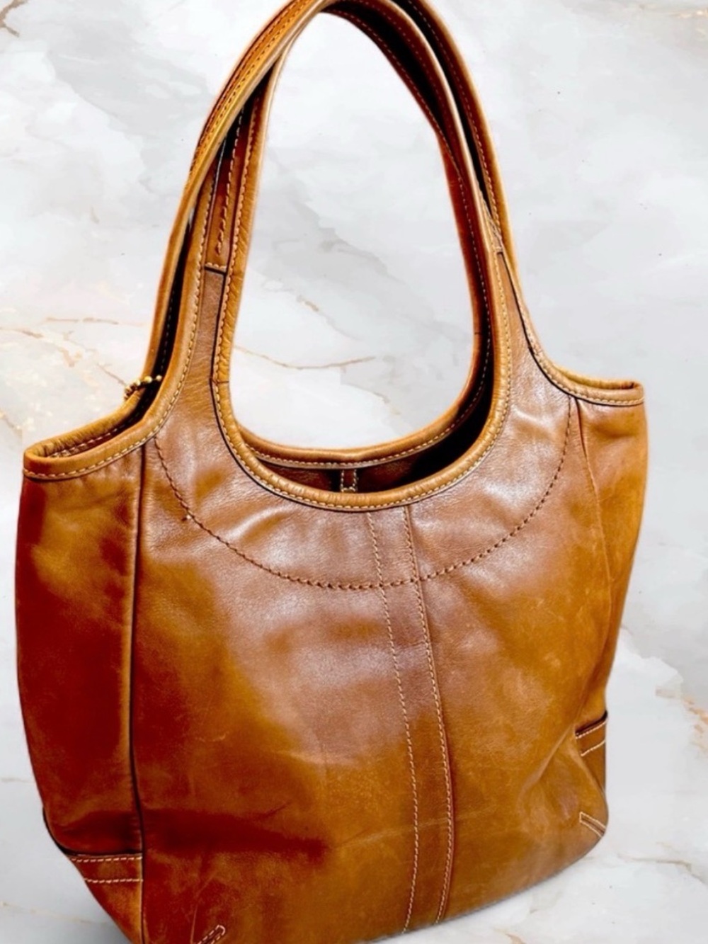 Coach Legacy Ergo Burnished Leather with Scarf Wristlet and Legacy Charm - Picture 3 of 7